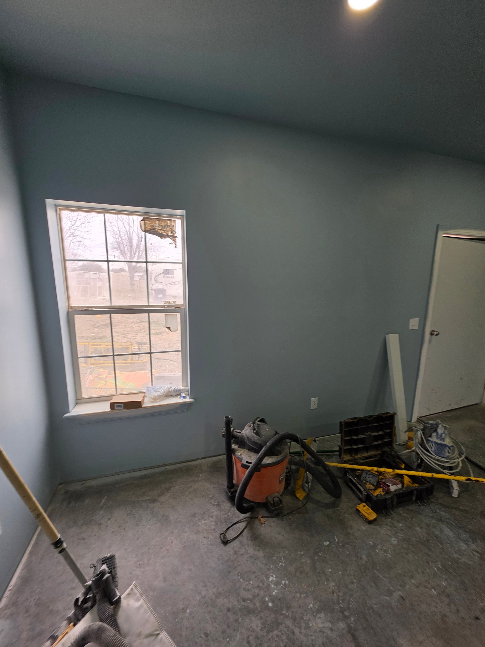 Interior painting project gallery - Project 131 - Image 4